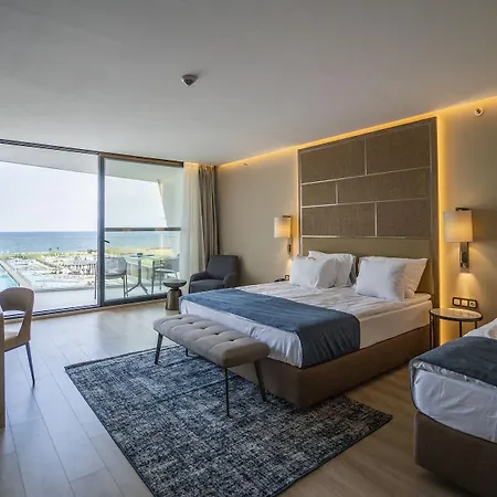 The Wave Pomorie